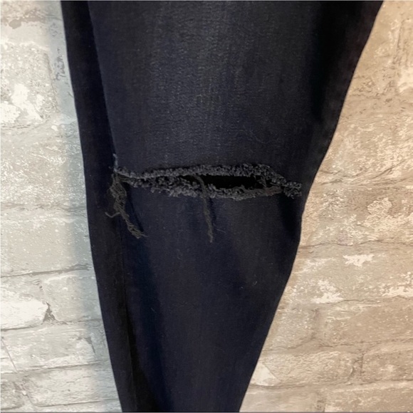 Frame Le High Skinny Jeans In Sterling - Picture 3 of 10